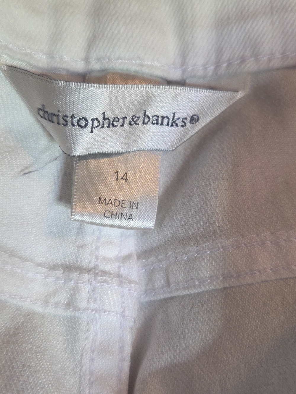 Christopher & Banks White 5 pocket Capris Jeans - Picture 5 of 5